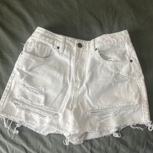 White Jean Shorts- O’Neill Size 27